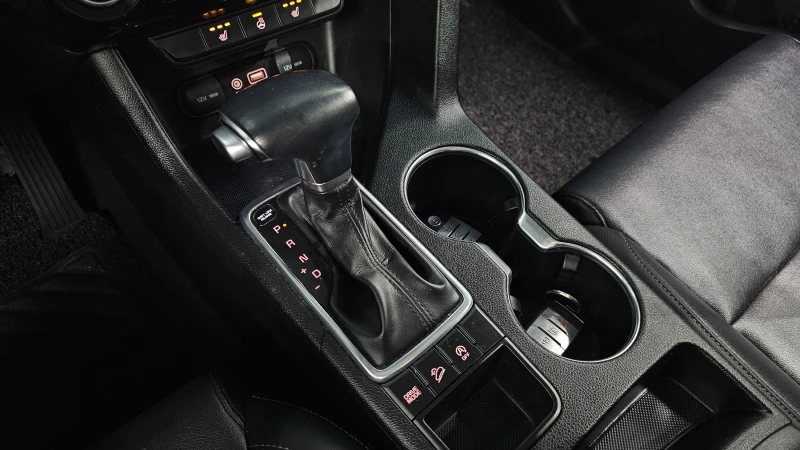 Kia Sportage 2.0 2WD PRESTIGE autogeorge.com, снимка 9 - Автомобили и джипове - 52176611