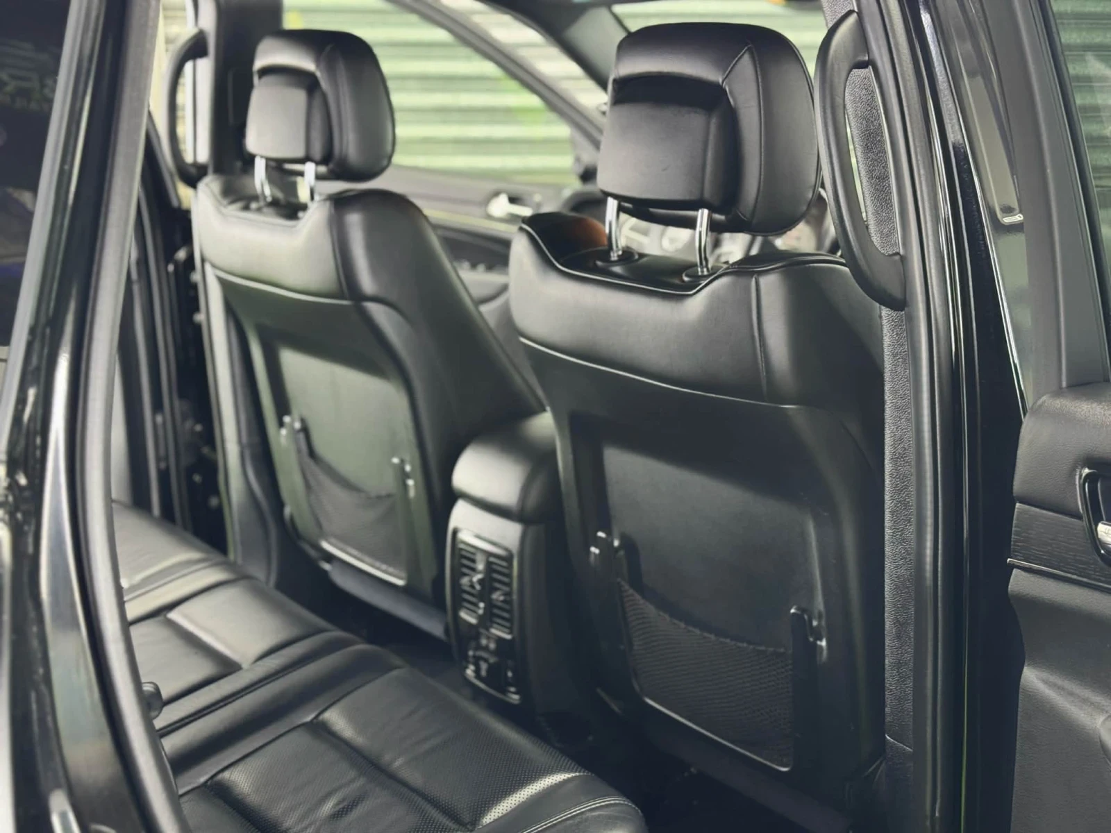 Jeep Grand cherokee 2020 3.6 Overland 160000km - изображение 7