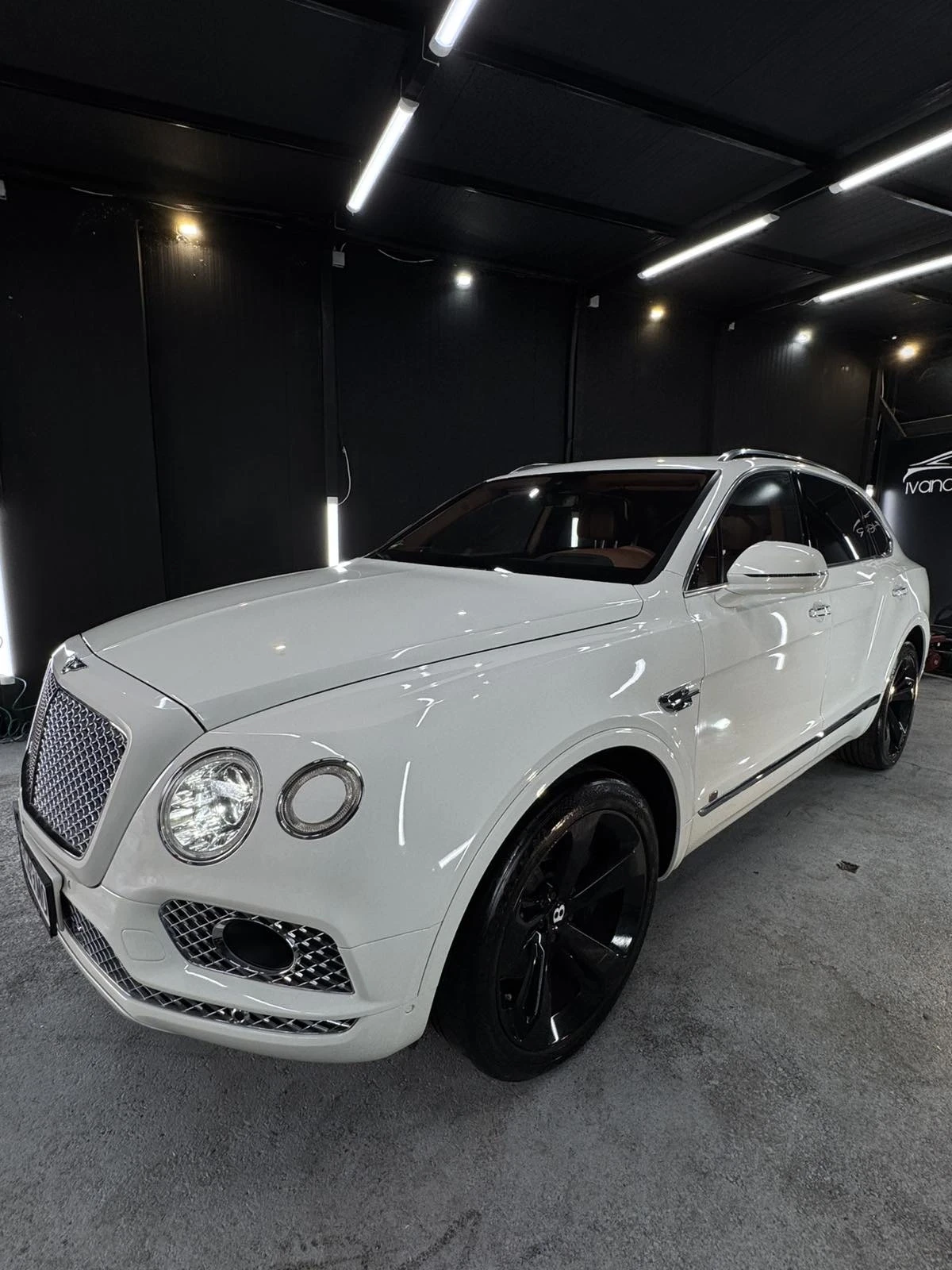 Bentley Bentayga First Edition 6.0 W12  ����� � ��������� ��� | Mobile.bg � ����������� 2