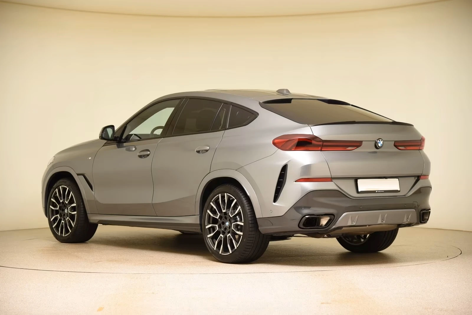 BMW X6 M SPORT PRO* XDRIVE* FULL LED* CARBON* SKY LOUNGE* | Mobile.bg � ����������� 5