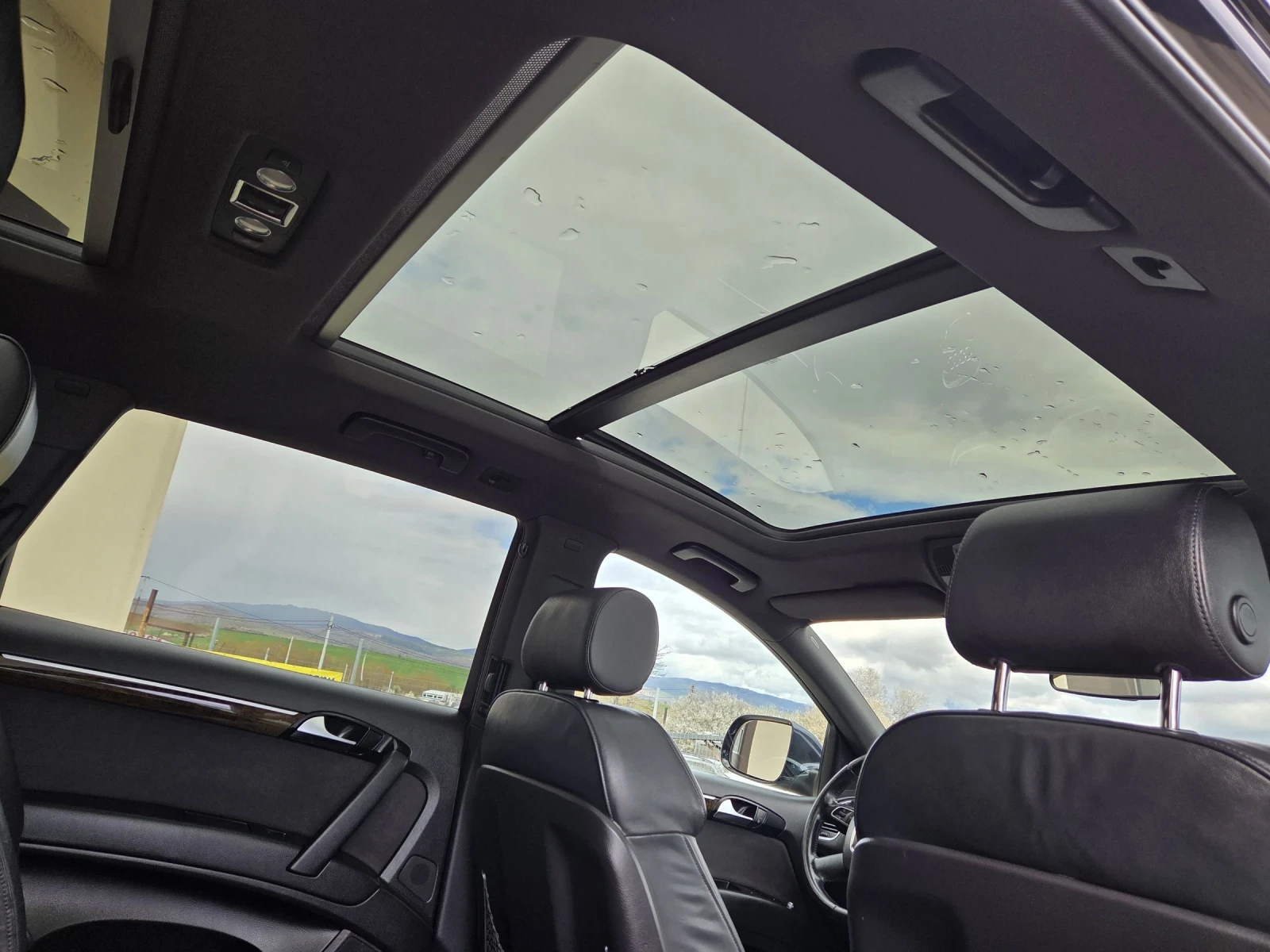 Audi Q7 S LINE+ / ПАНОРАМА / ОБСЛУЖЕНА 100%/ FULL FULL, снимка 12 - Автомобили и джипове - 55378597