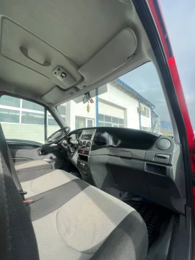 Iveco Daily 35c18 / 3.0L - 180к.с / Двойна гума / Б-категория, снимка 13