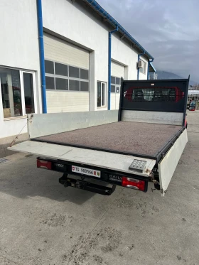 Iveco Daily 35c18 / 3.0L - 180к.с / Двойна гума / Б-категория, снимка 12