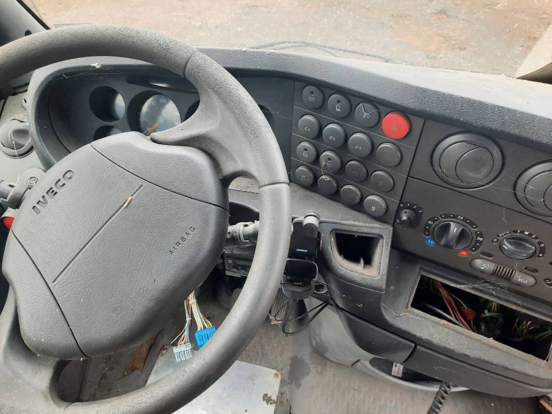 Iveco Daily Цял и на части, снимка 7 - Бусове и автобуси - 47965711