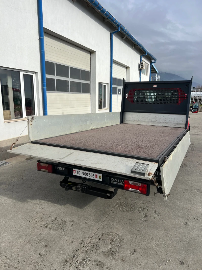 Iveco Daily 35c18 / 3.0L - 180к.с / Двойна гума / Б-категория, снимка 12 - Бусове и автобуси - 52890409