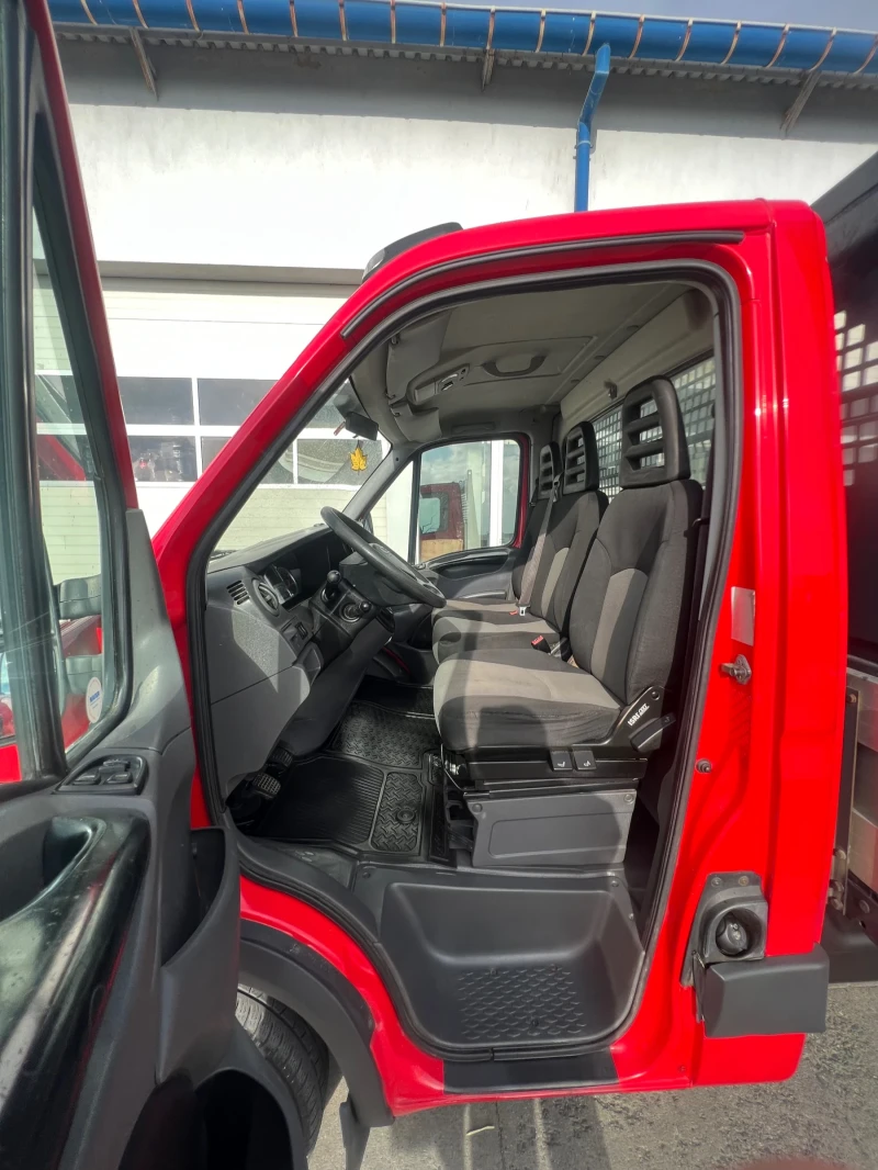 Iveco Daily 35c18 / 3.0L - 180к.с / Двойна гума / Б-категория, снимка 16 - Бусове и автобуси - 52890409