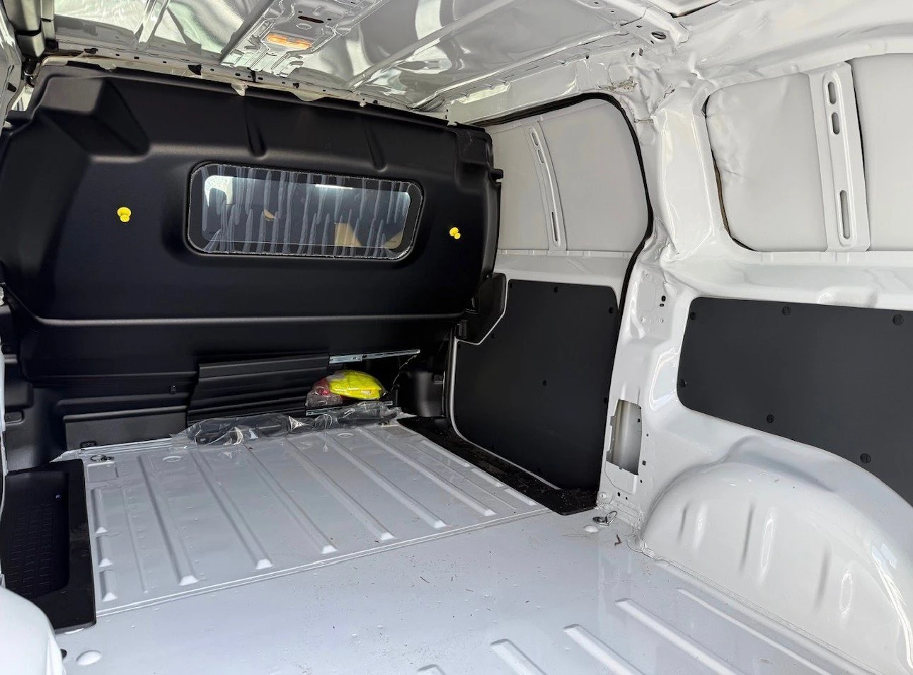 Opel Vivaro  - изображение 4