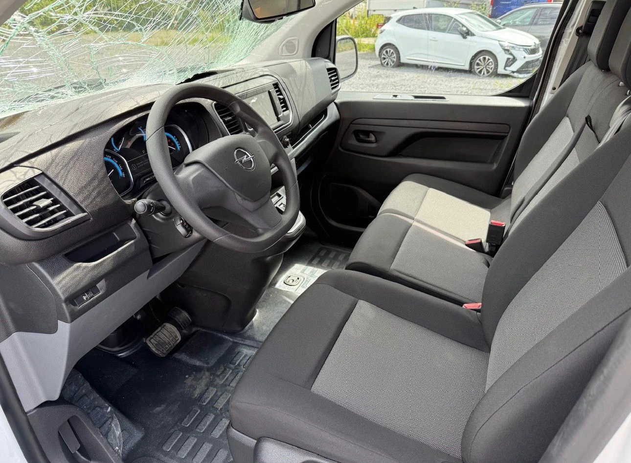 Opel Vivaro  - изображение 5