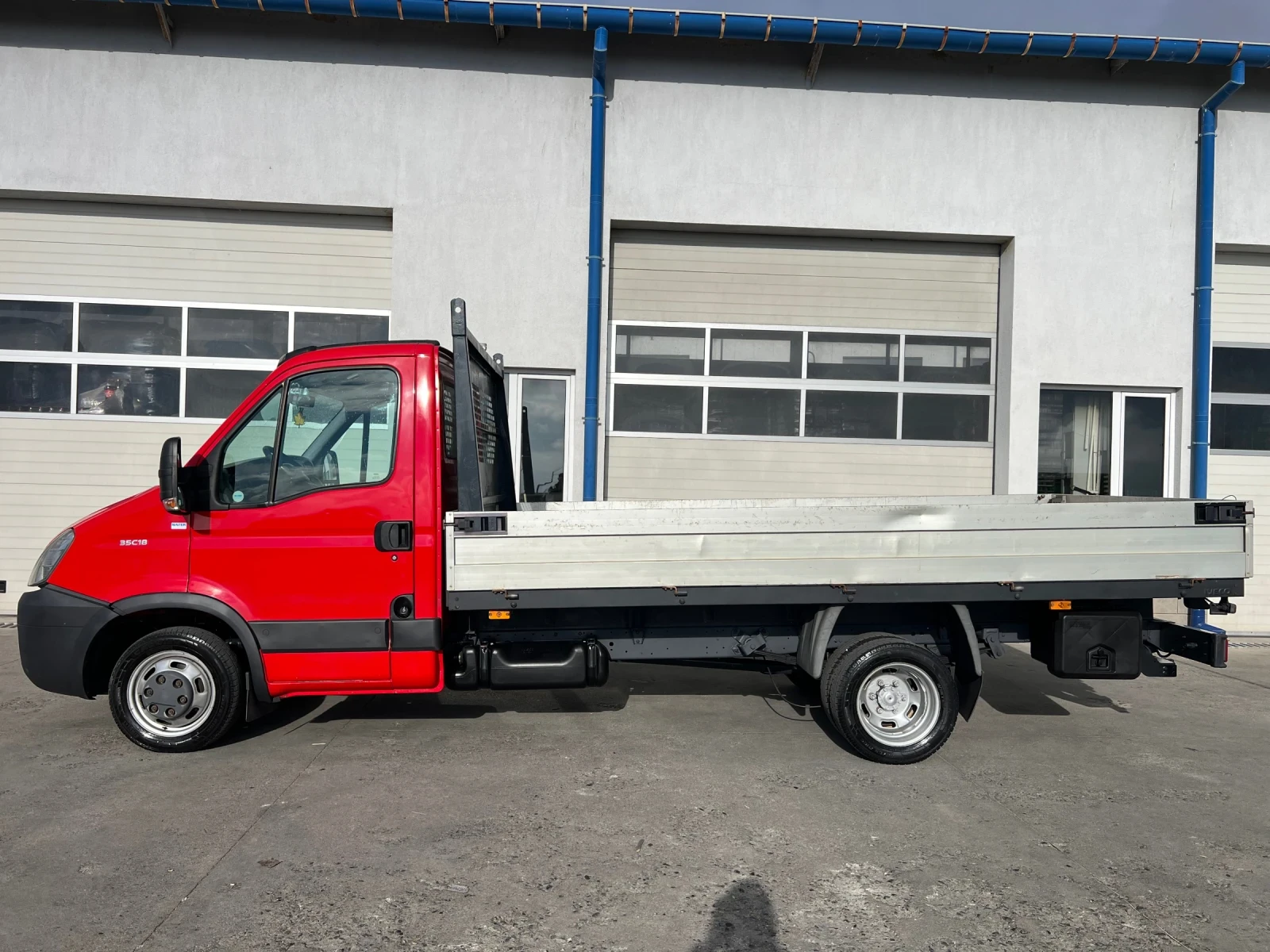 Iveco Daily 35c18 / 3.0L - 180к.с / Двойна гума / Б-категория - изображение 3