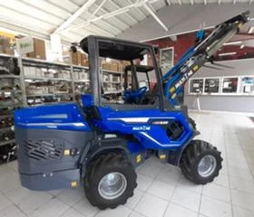 Телескопичен товарач Multione 8.5S, снимка 1