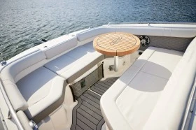 Моторна яхта Sea Ray 250SDXO, снимка 11