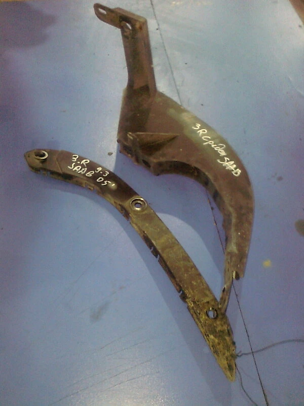 водач за задна броня (десен) за Сааб 9-3 седан