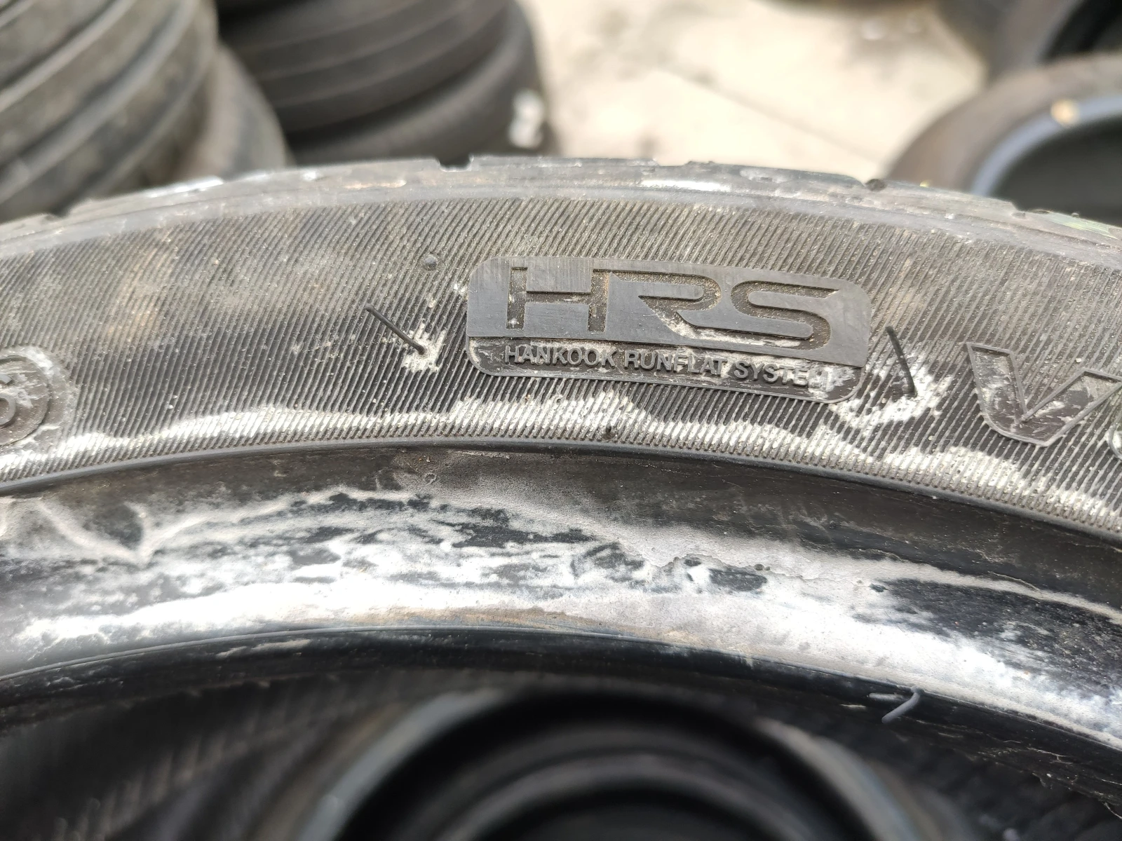 ���� 215/40R18 | Mobile.bg � ����������� 8