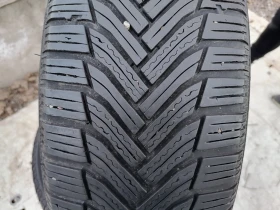 Гуми Зимни 215/65R16, снимка 1 - Гуми и джанти - 48648532