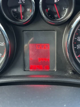 Opel Astra J, снимка 8