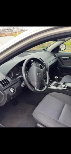 Mercedes-Benz C 220 Нов внос Германия, снимка 10