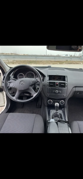 Mercedes-Benz C 220 Нов внос Германия, снимка 12