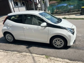 Обява за продажба на Toyota Aygo  Automat 1.0VVTI ~17 999 лв. - изображение 8