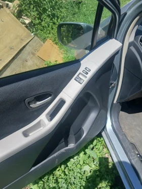 Toyota Yaris | Mobile.bg � ����� ������ 4