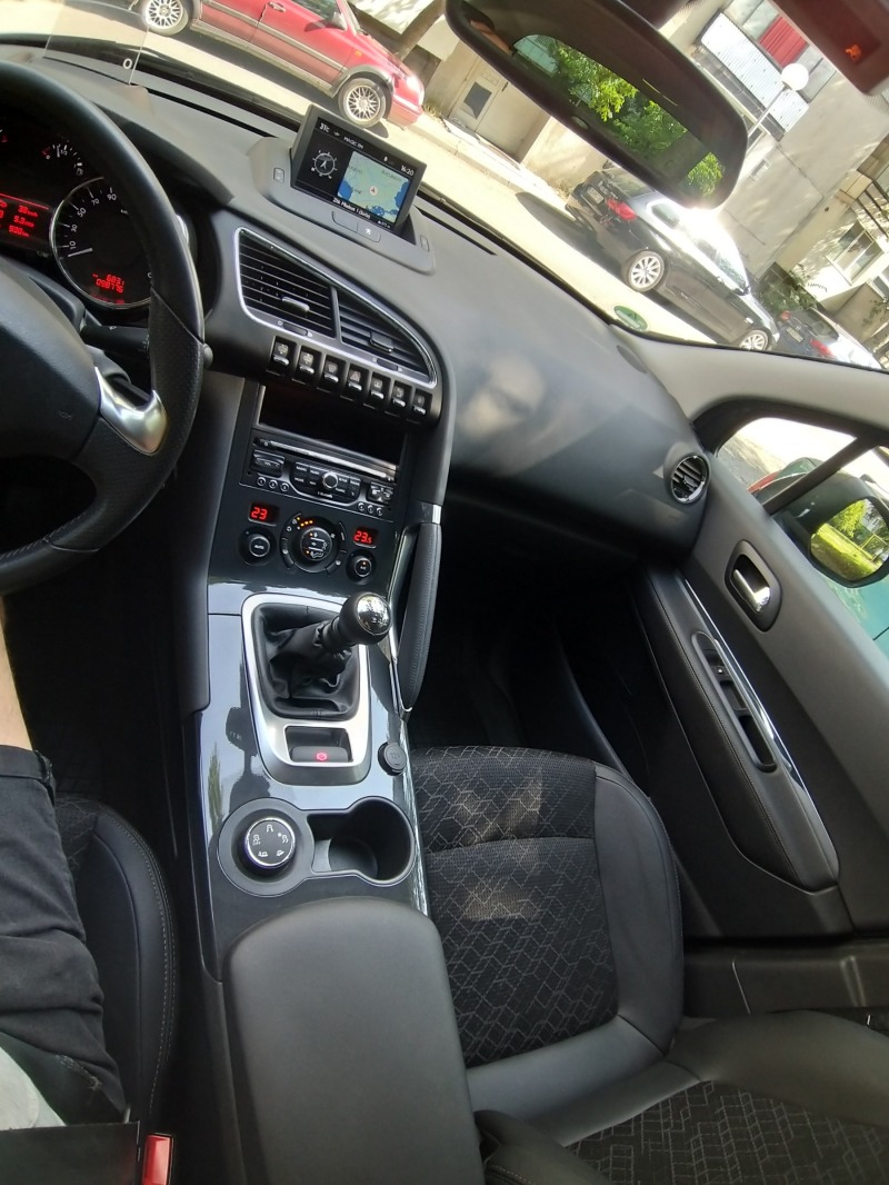 Peugeot 3008 allure grip control , снимка 16 - Автомобили и джипове - 46433504