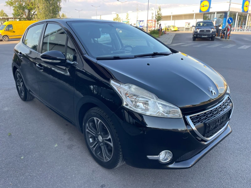 Peugeot 208 1.4 HDI 68hp, снимка 3 - Автомобили и джипове - 46829647