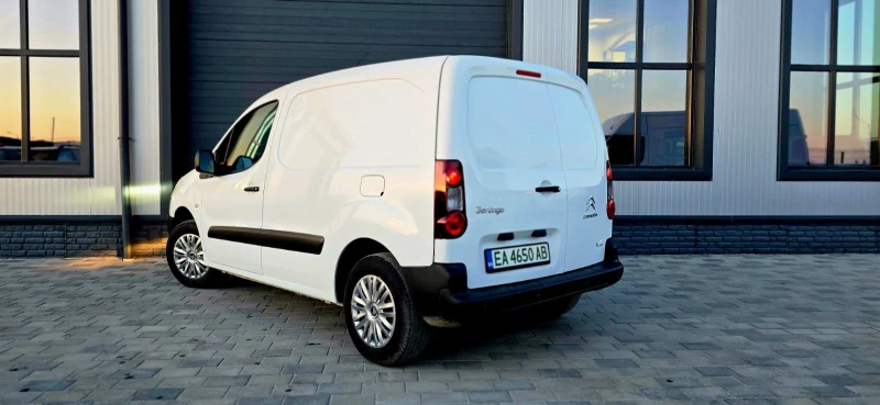 Citroen Berlingo, снимка 3 - Автомобили и джипове - 48484031