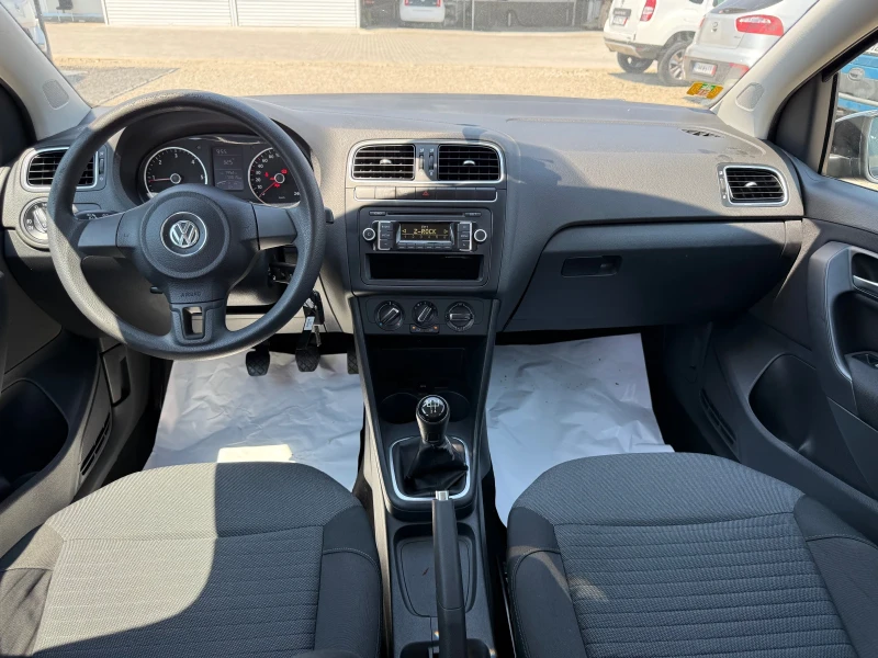 VW Polo 1.2tdi/75hp/SERVICE BOOK/ , снимка 8 - Автомобили и джипове - 50927799