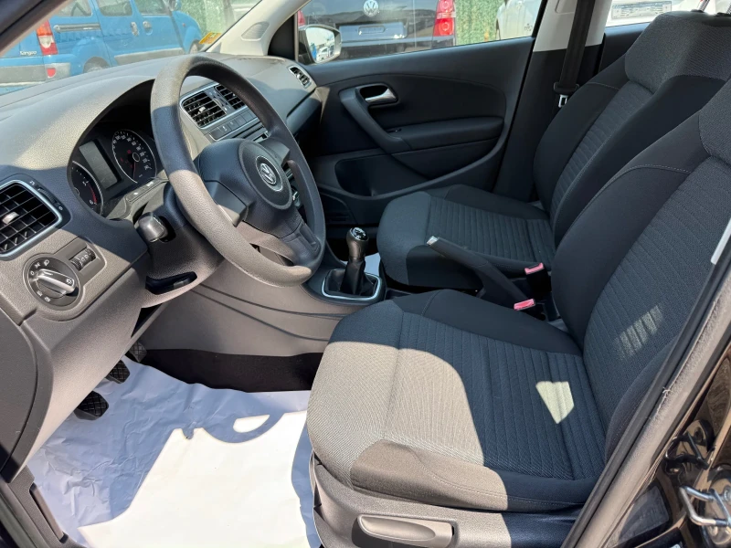 VW Polo 1.2tdi/75hp/SERVICE BOOK/ , снимка 10 - Автомобили и джипове - 50927799