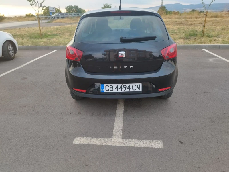 Seat Ibiza, снимка 4 - Автомобили и джипове - 52383753