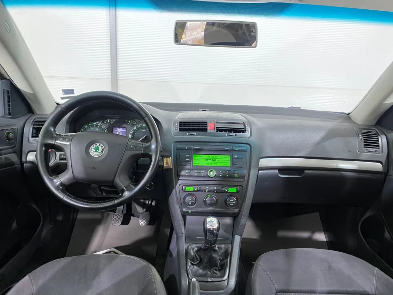 Skoda Octavia, снимка 8 - Автомобили и джипове - 51336565