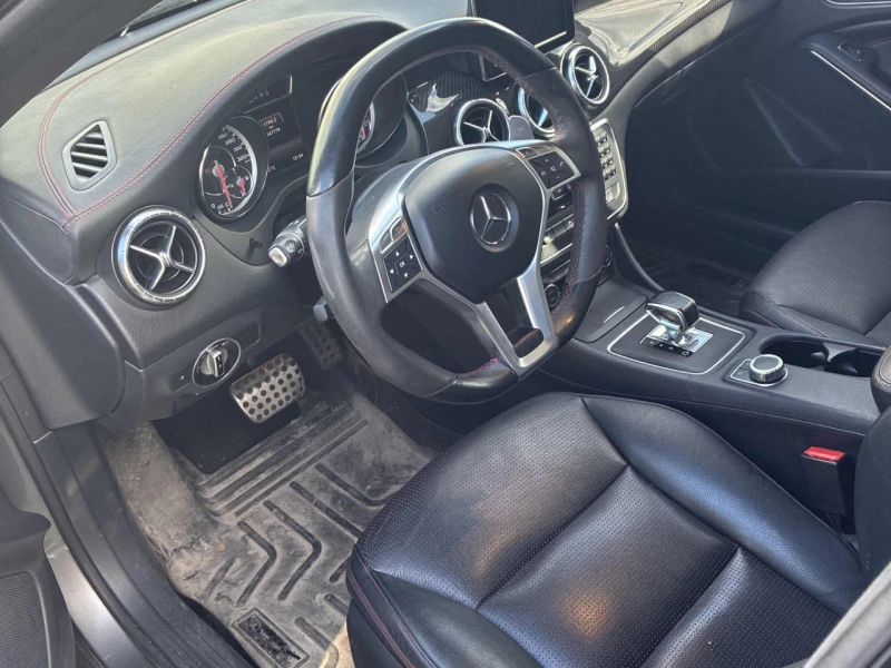 Mercedes-Benz CLA 45 AMG CARFAX* АВТОФИНАНСИРАНЕ БЕЗ ПЪРВОНАЧАЛНА ВНОСКА, снимка 5 - Автомобили и джипове - 52661139