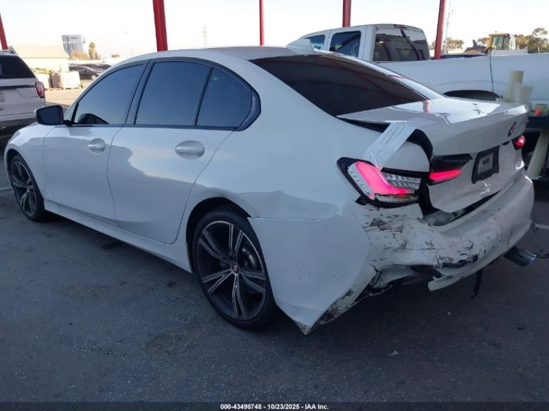 BMW 330 2l I, снимка 3 - Автомобили и джипове - 53215356