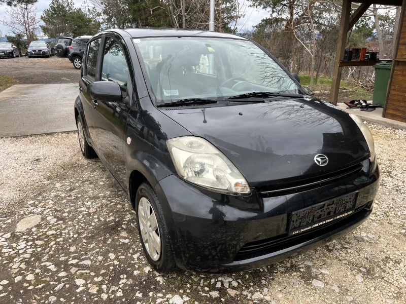 Daihatsu Sirion, снимка 2 - Автомобили и джипове - 53249800