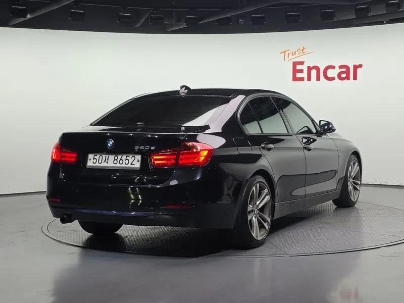 BMW 320 d, снимка 2 - Автомобили и джипове - 54589966