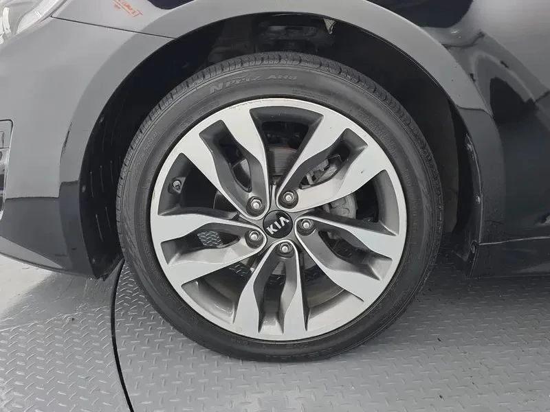 Kia K5, снимка 5 - Автомобили и джипове - 56706568
