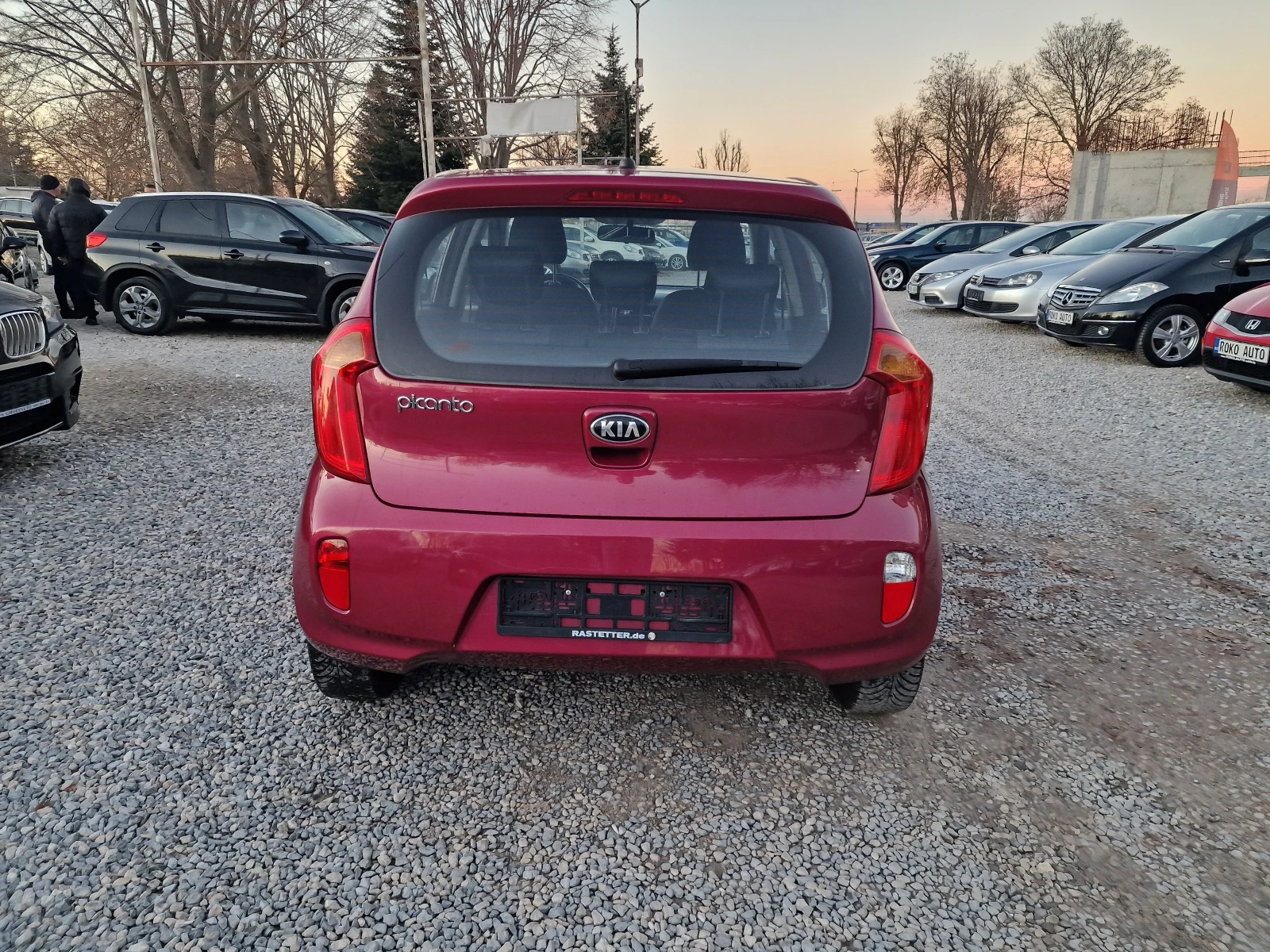 Kia Picanto 1.0i-70k.s-СЕРВИЗНА ИСТОРИЯ-EURO 5 - изображение 5