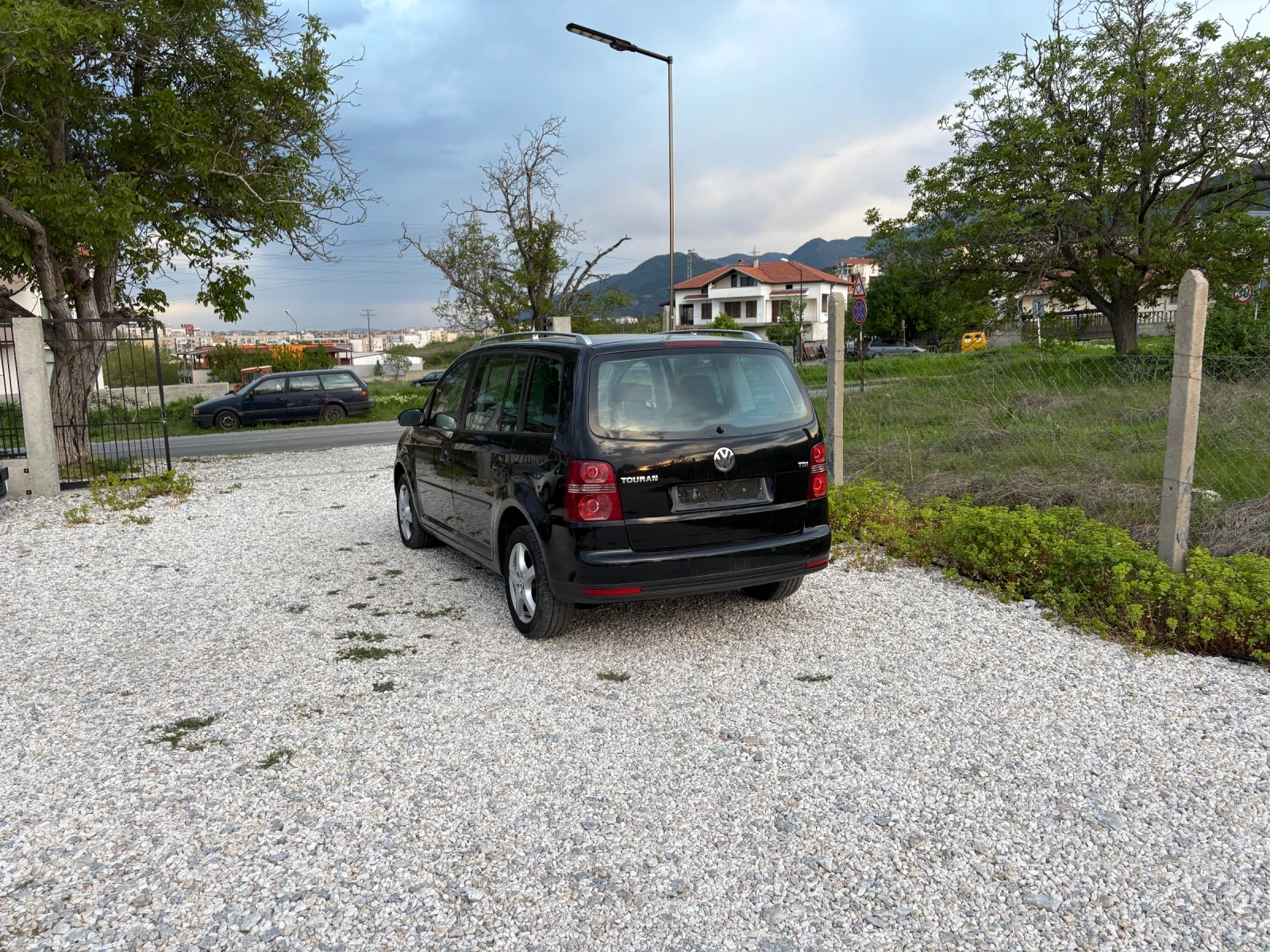 VW Touran 1.9 TDi Automatic - изображение 9
