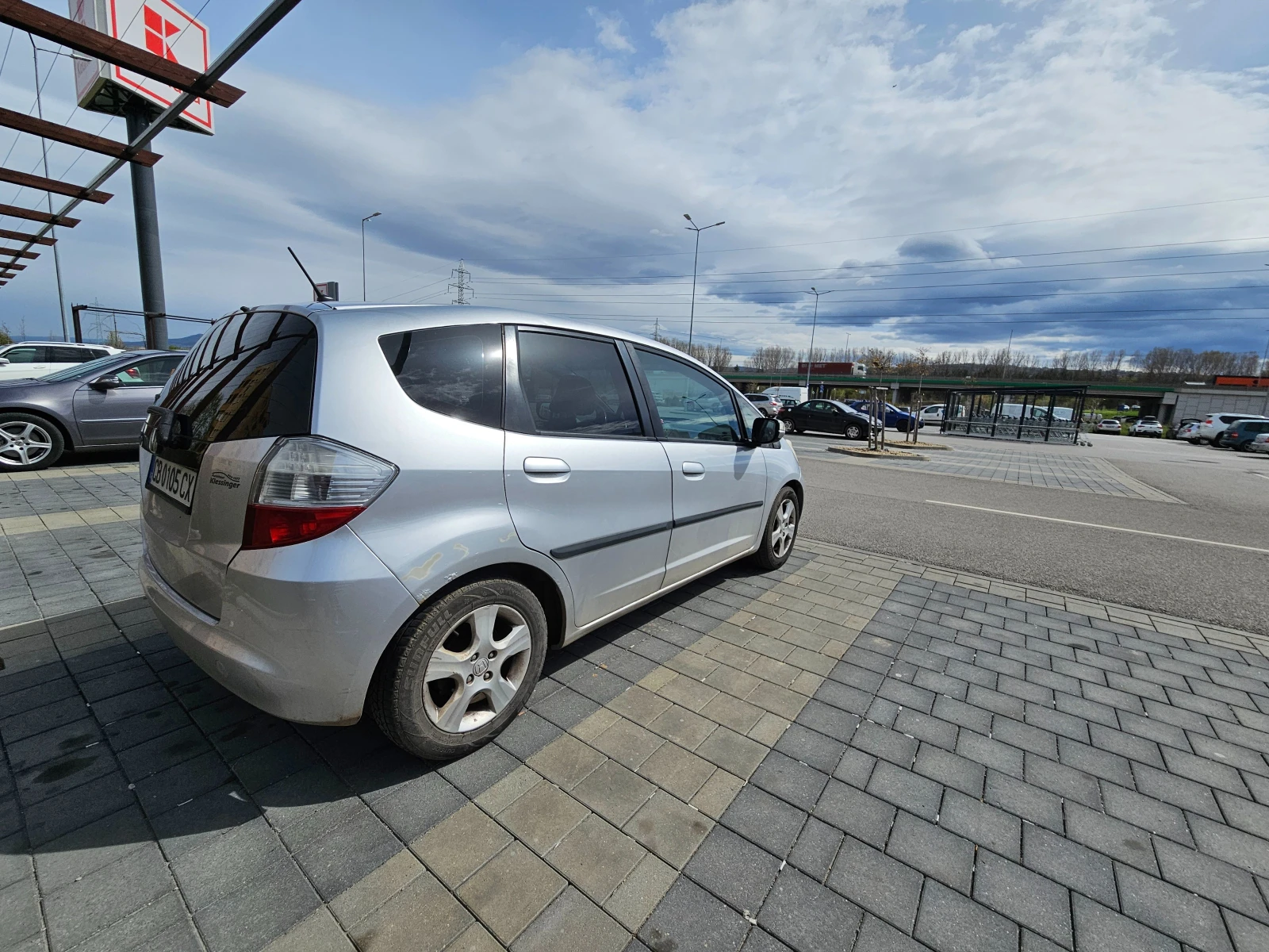 Honda Jazz  - изображение 10