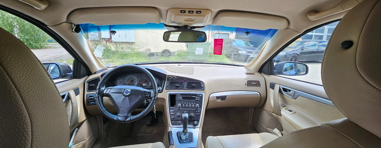 Volvo S60 D5 - изображение 10