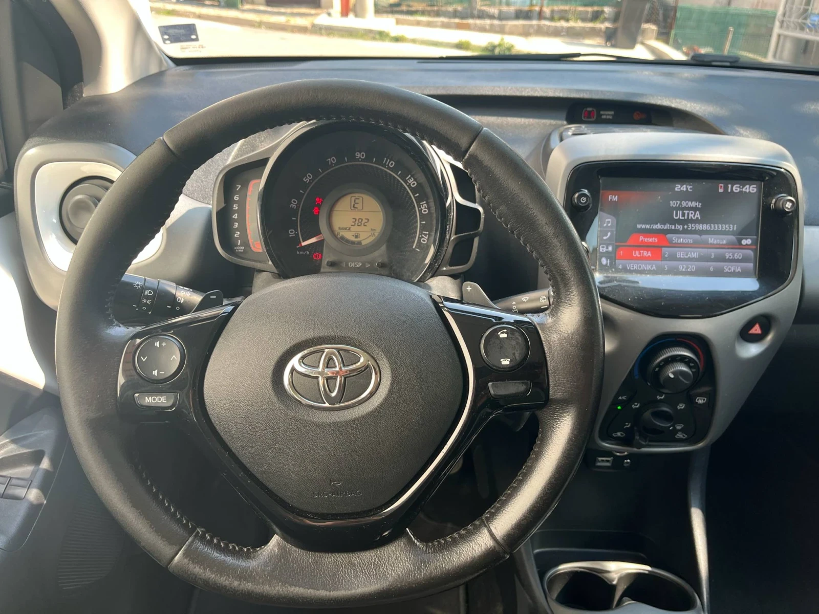 Toyota Aygo  Automat 1.0VVTI Euro 6 - изображение 5