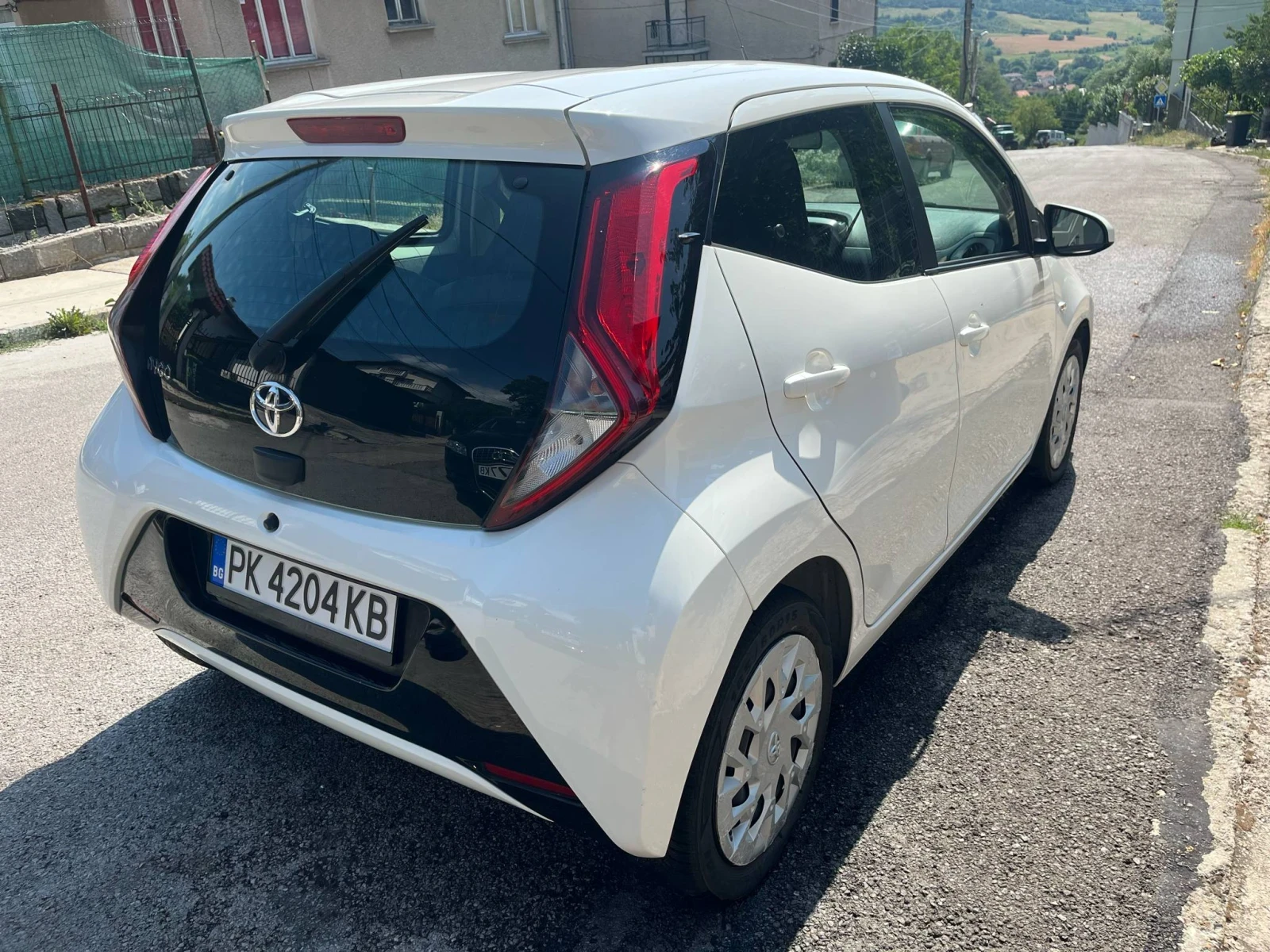 Toyota Aygo  Automat 1.0VVTI - изображение 7