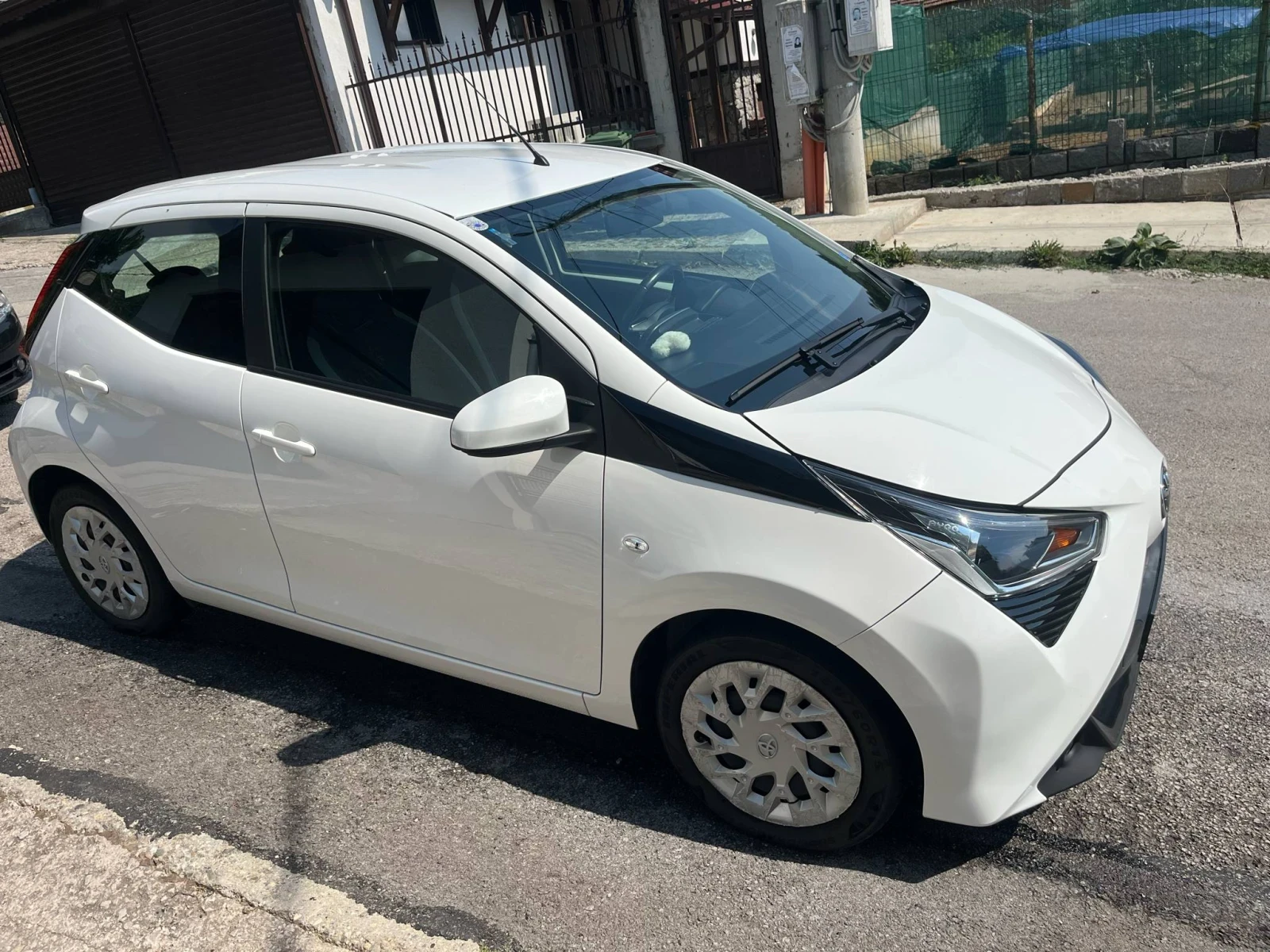 Toyota Aygo  Automat 1.0VVTI - изображение 8