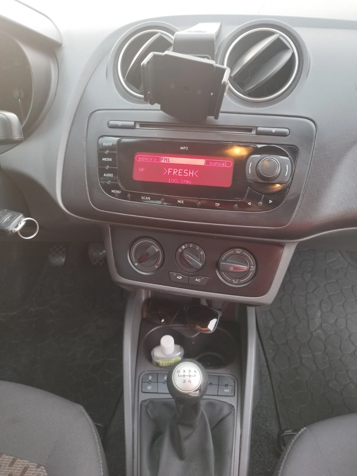 Seat Ibiza  - изображение 10