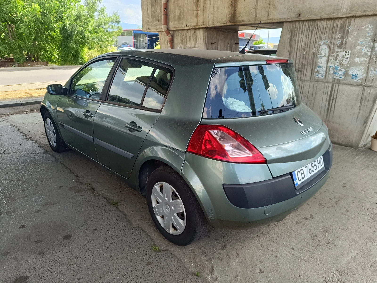 Renault Megane 1.4 i - изображение 6