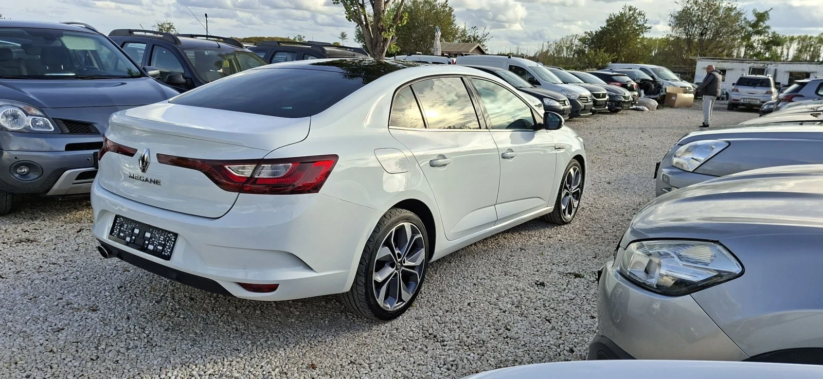Renault Megane 1.5DCI - изображение 3