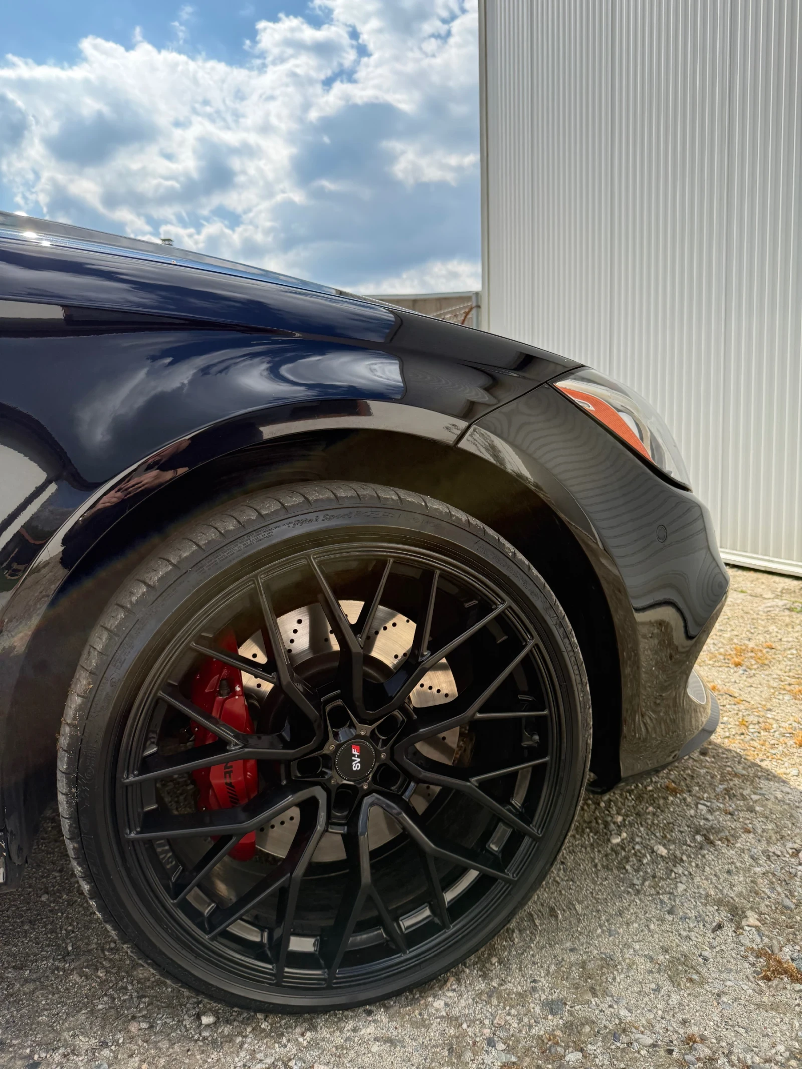 Mercedes-Benz CLS 550 4Matic, снимка 2 - Автомобили и джипове - 53343537