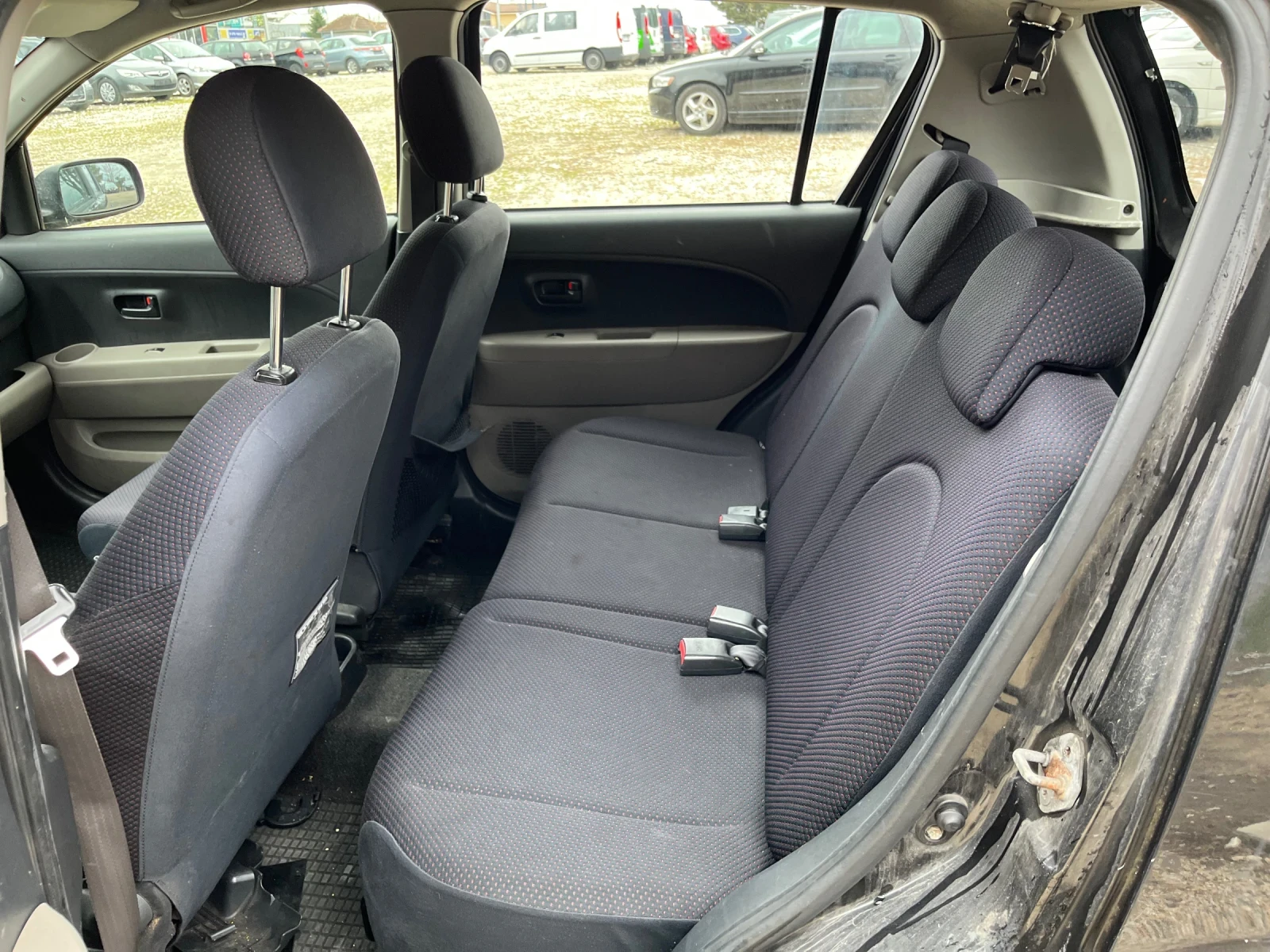 Daihatsu Sirion  - изображение 6