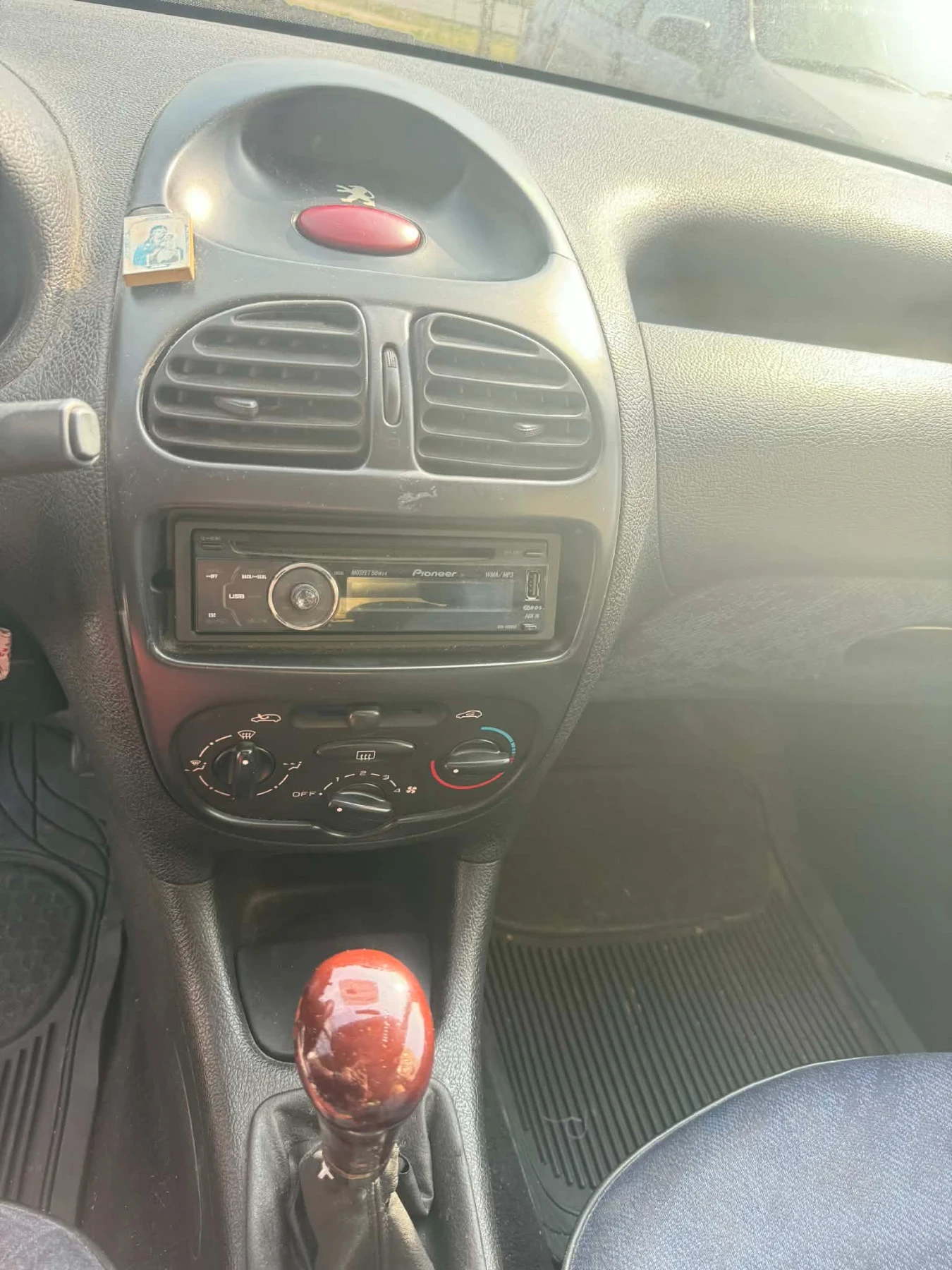 Peugeot 206, снимка 11 - Автомобили и джипове - 53936886