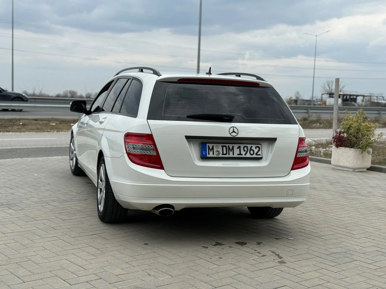 Mercedes-Benz C 220 Нов внос Германия, снимка 6 - Автомобили и джипове - 53967345