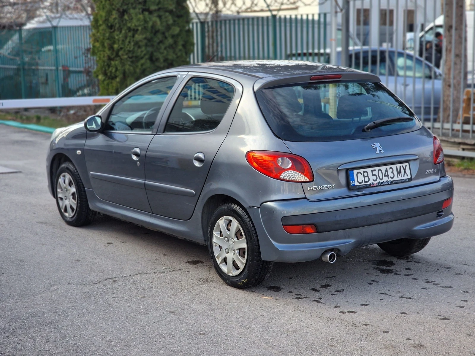 Peugeot 206 + 1.1i, снимка 6 - Автомобили и джипове - 54045591